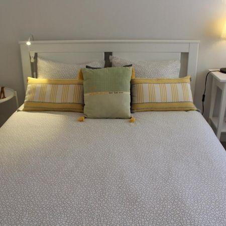 Paz Na Areia Apartment กัวเตย์รา ภายนอก รูปภาพ